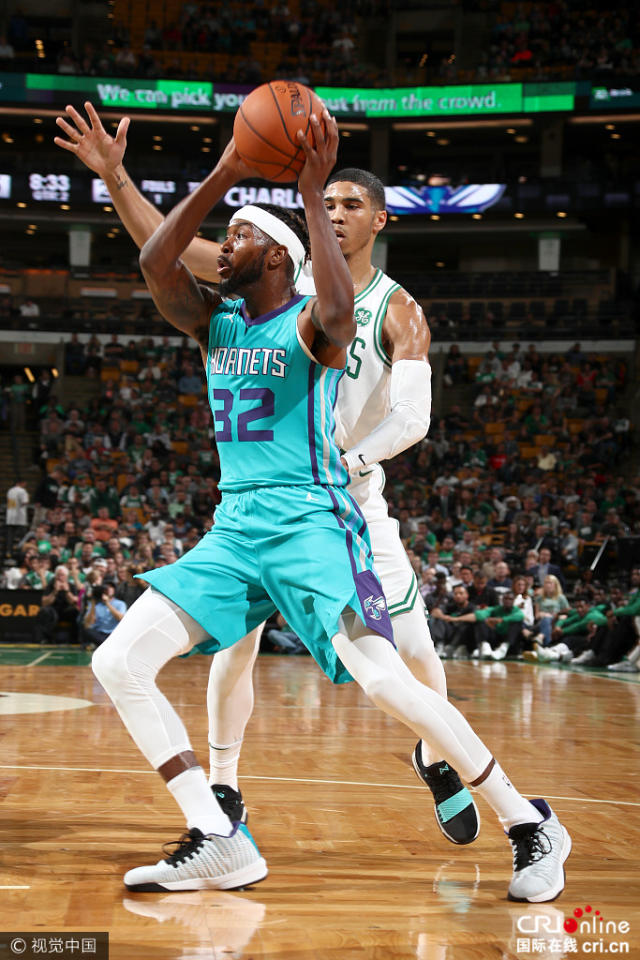 霍乐迪绝杀夏洛特黄蜂惨败波特兰