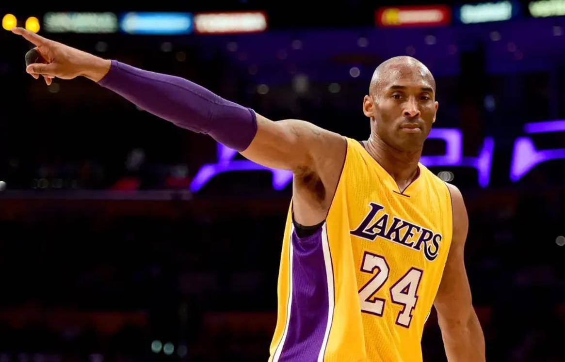 开云体育app-球员身手敏捷，篮球球场上技惊四座的简单介绍