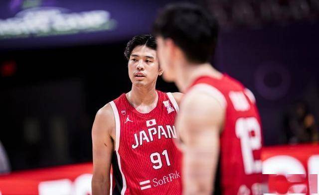 日本男篮队员积极备战，迎接接下来对手